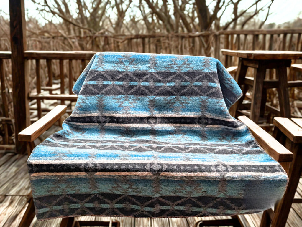 Blue Arrow Blanket